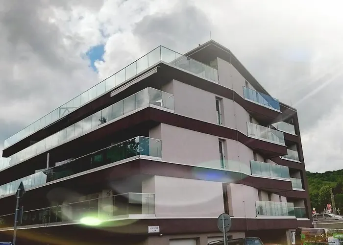 Apartament 2 *